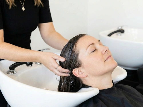 Hårbehandlingar som Keratin och Olaplex